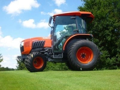 Kubota L2602 tractor