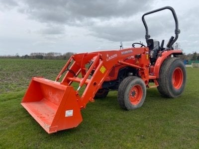 Kubota L2351 loader tractor